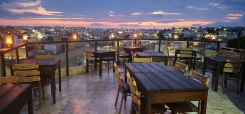 Saint John Hotel 2