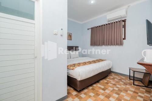 Swun Stay Inn At Sawahan Mitra RedDoorz 3