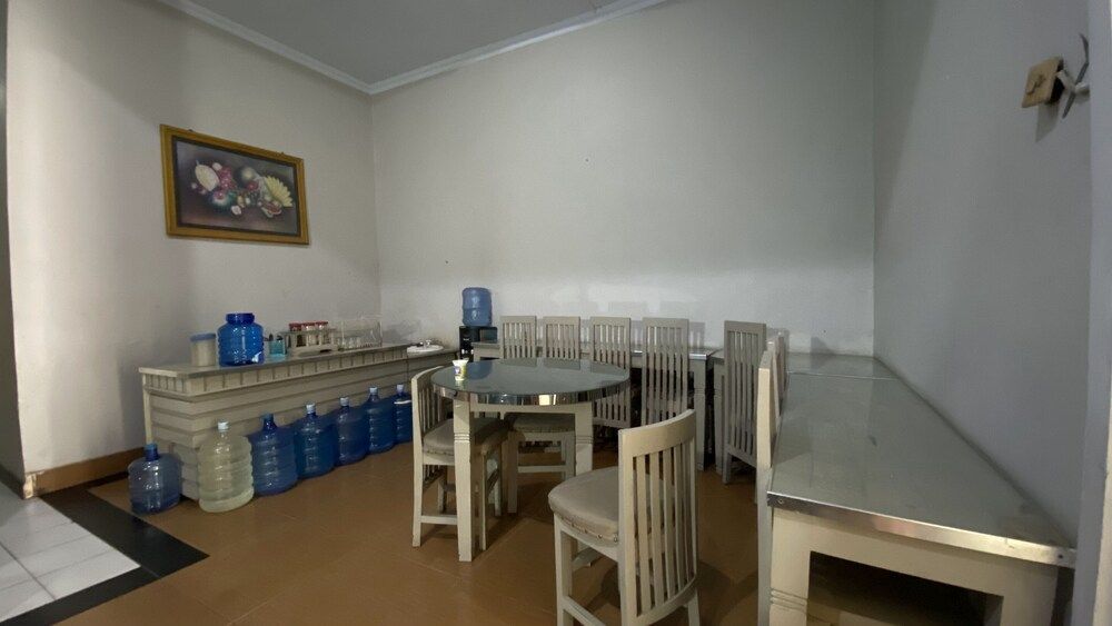 Hotel O Hasma Jaya Syariah 2