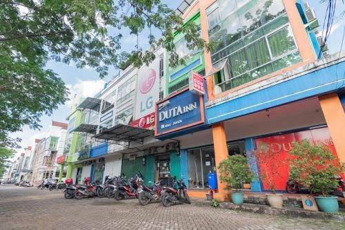 RedDoorz @ Komplek Pontianak Mall 2