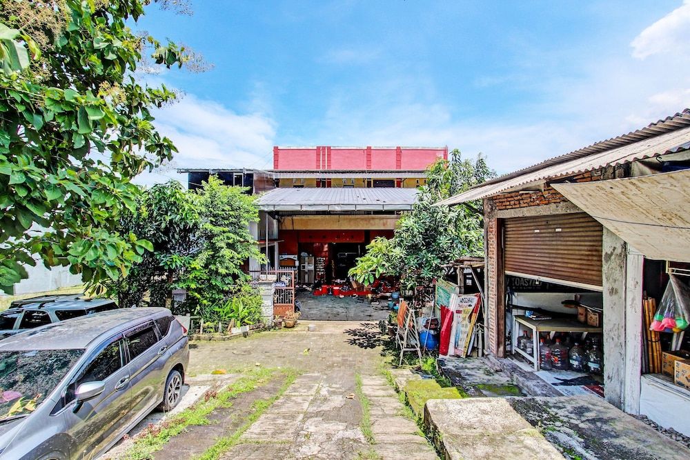 Hotel O Adinda Kost 2 estrelas em Semarang