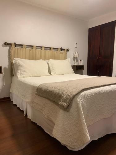 Tierra y Vino al lado del casino y museo tu mejor opción 2