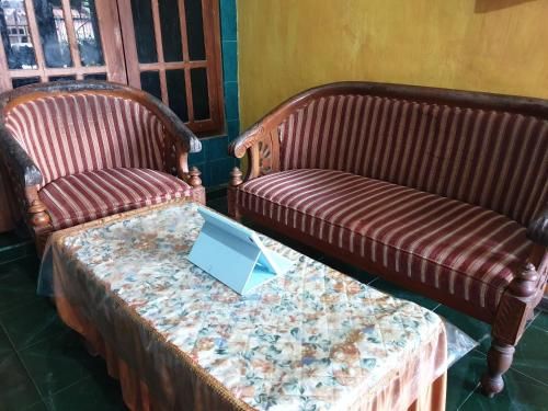 SPOT ON 92857 Kos Haji Jakfar SyariahNearPancoran mas 25 3