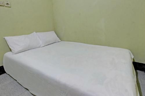 SPOT ON 92882 Penginapan 3 Bersaudara Near Pasar Sengkol 2