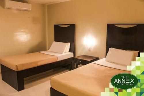 Annex Hotel Tavern 2