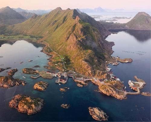 Statles Rorbu- og Konferansesenter AS 3 estrellas en Leknes