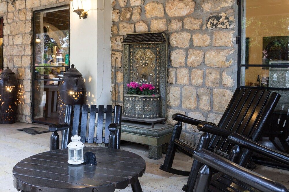 Beit Shalom Historical Boutique Hotel 2