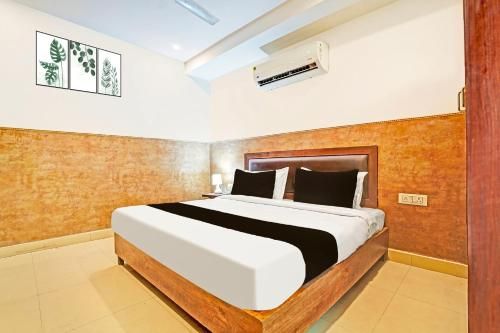 Super Collection O Tilak Nagar Near Pacific Mall 3