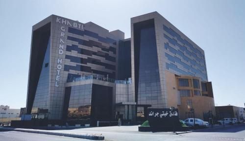 Khabti Grand Hotel 4 estrellas en Qal'at Bishah