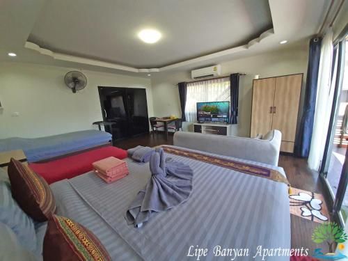 Lipe Banyan Apartments 2