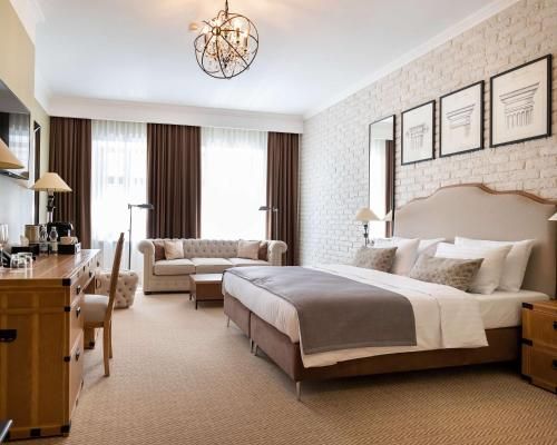Best Western Plus Market Square Lviv 2
