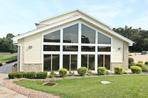 Crown Pointe Lodge; BW Signature Collection 1