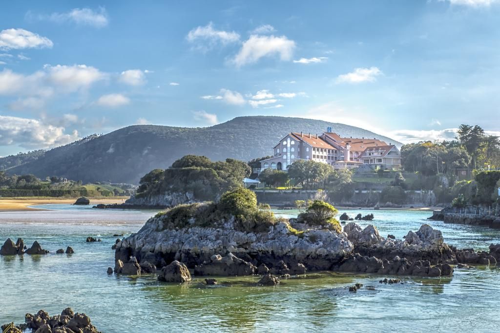 Escapada Hotel Olimpo + Barco Bahía de Santander 2