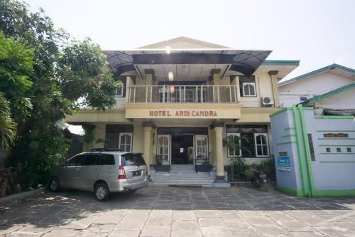 RedDoorz Syariah @ Jalan Gajah Mada 2 estrellas en Jember