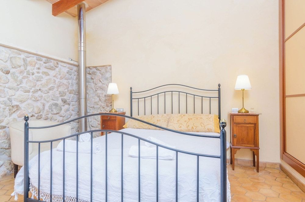 Sa Casa Vella - Villa With Private Pool. Free Wifi 3