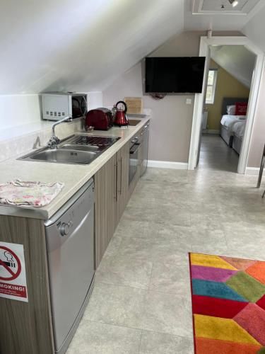 Ashbrook House Apartments 3