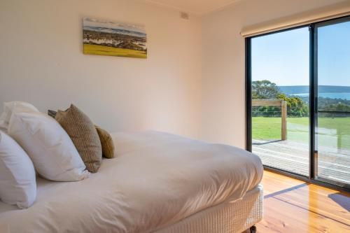 Antechamber Bay Retreats 3