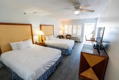 Pirate's Cove Resort and Marina - Stuart 3
