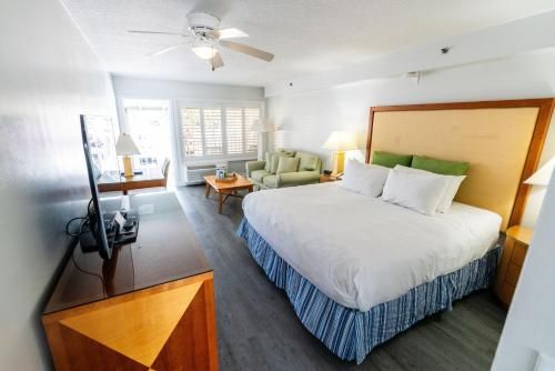 Pirate's Cove Resort and Marina - Stuart 2
