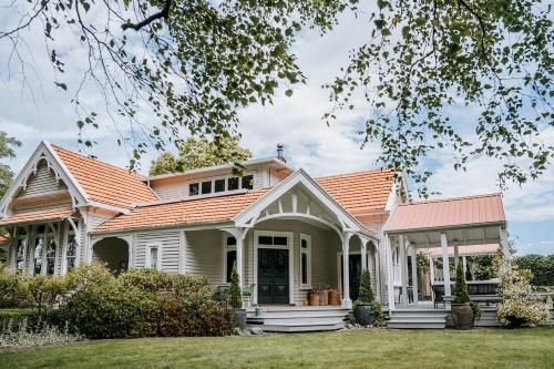 Hawthorne House 2