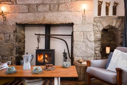 The Dell of Abernethy - A Woodland hideaway 2