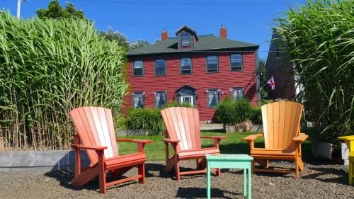 Bailey House Bed and Breakfast 2