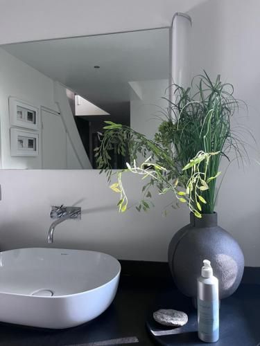 LA PORTE ROUGE RBX 2