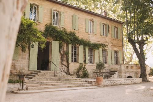 Auberge de la Treille - Chambres d'Hôtes 3 estrellas en Aviñón