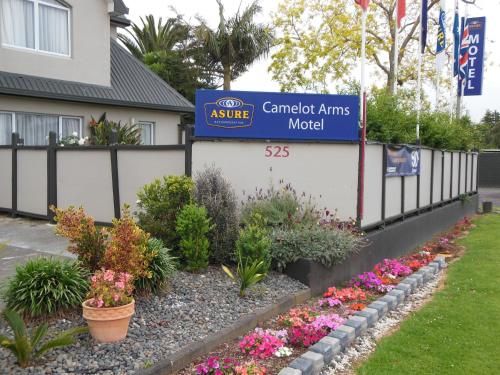 ASURE Camelot Arms Motor Lodge 3
