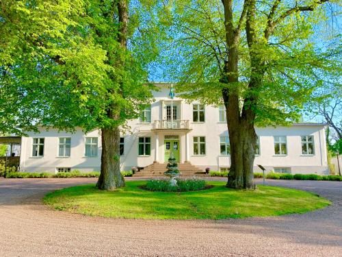 Drottning Victorias Hotell & Vilohem 3 estrellas en Borgholm