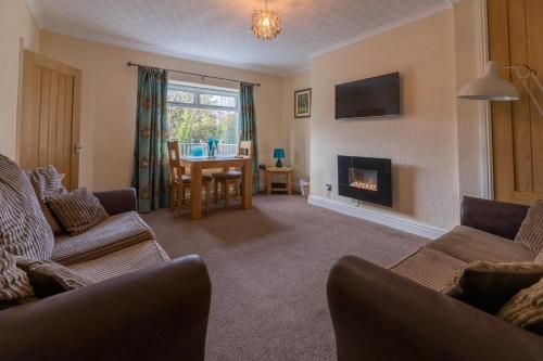 Host & Stay - Tulip Cottage 3