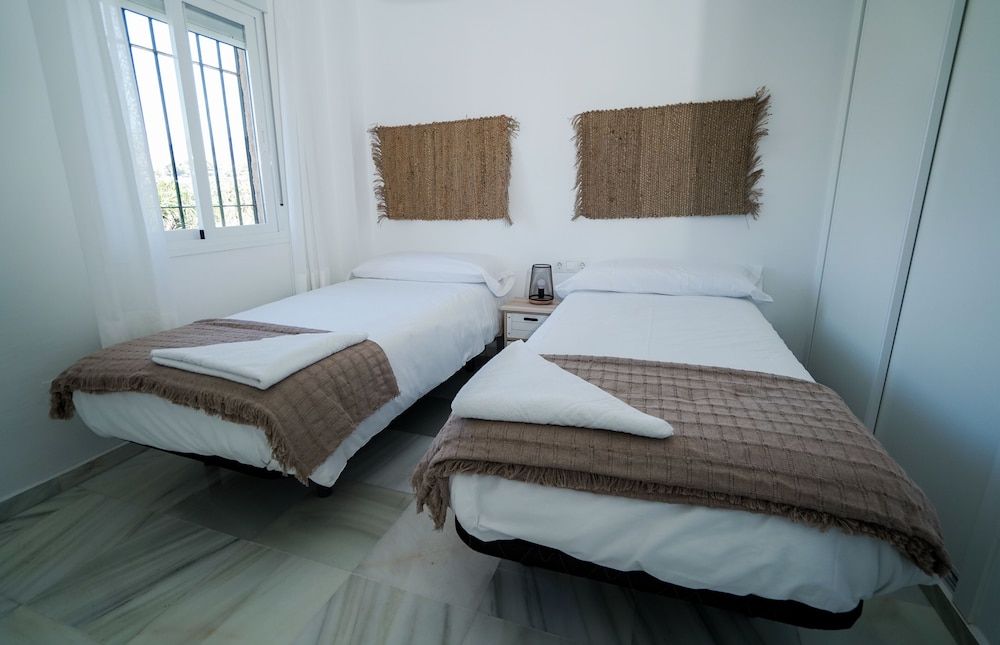 Sunstay Relax Rio Marina Beach Nerja 3