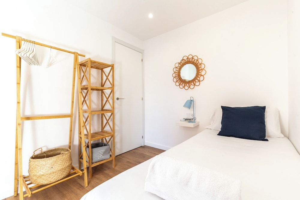 Picasso Suites Cornellá 2