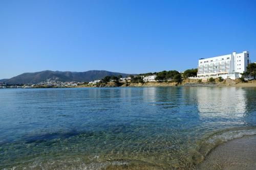 Hotel Grifeu 3 stelle a Llança