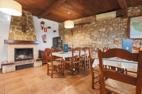 Tugasa Hotel y Apartamentos rurales La Posada 3