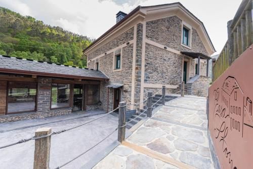 Apartamentos Rurales Casa Llongo 1