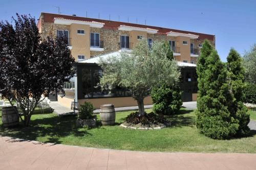 Hotel Cuatro Calzadas 3