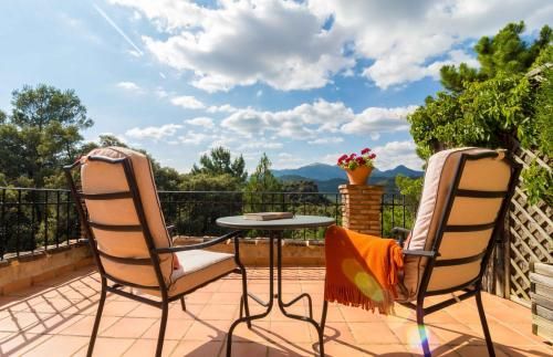 Hotel de Montaña Cueva Ahumada 2