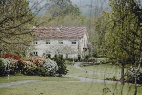 Amalurra Ecohotel & Retreat Center 3