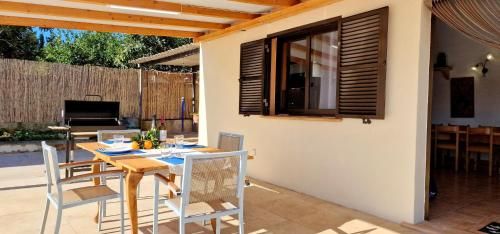 Finca con piscina rodeada de naturaleza 3