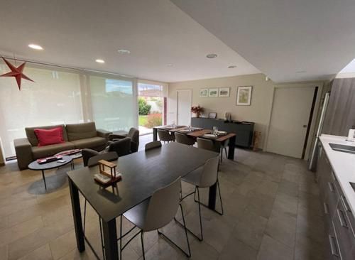 Casa Canigó Navata 3