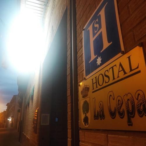 Hostal la Cepa 3