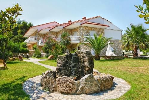 Chrouso Apartments 4 estrelas em Paliouri