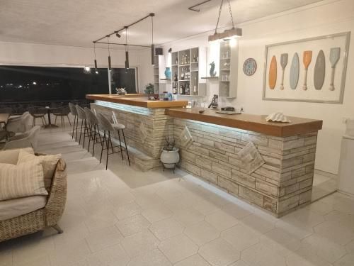 Christiana Hotel Apartments 4 estrelas em Gennadi