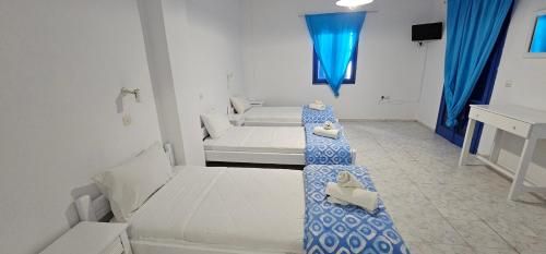 Hotel Pleasure Black Beach Perissa Santorini 3