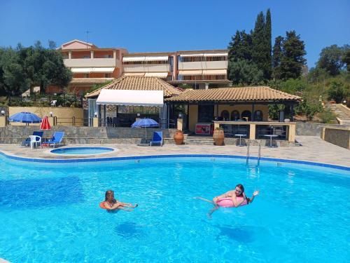 Penelope Apartment Hotel 4 estrelas em Dassia