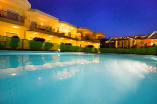 Vakis apartments 4 estrellas en Zacharo