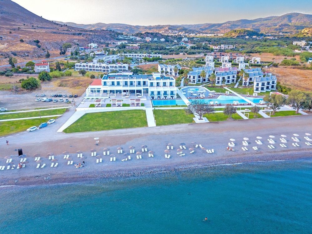 Kamari Beach Hotel - All inclusive 4 estrelas em Lardos