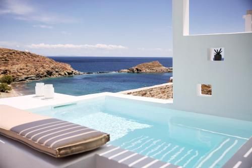 Wise Luxury Suites 2