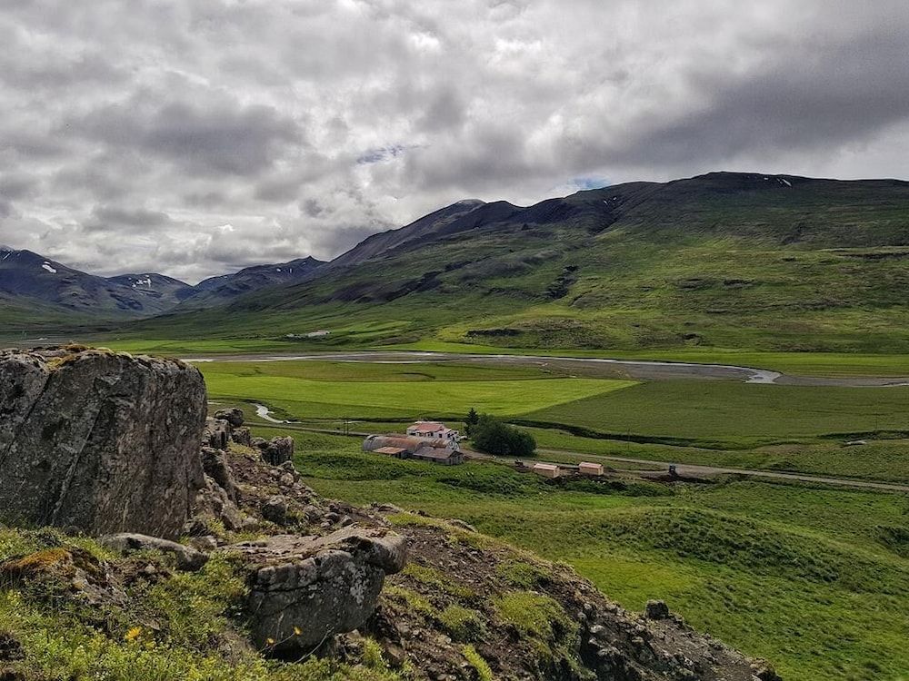 Ravencliff Lodge -1 estrellas en Búðardalur